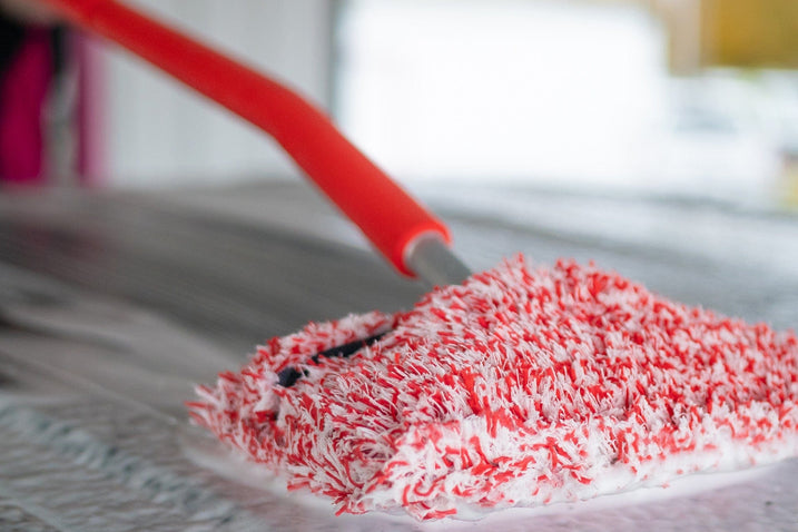 Mitt on a Stick PRO +: The Ultimate Wash Tool for Large & Tall Vehicles