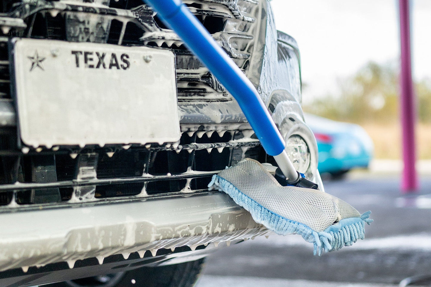 Mitt on a Stick PRO +: The Ultimate Wash Tool for Large & Tall Vehicles