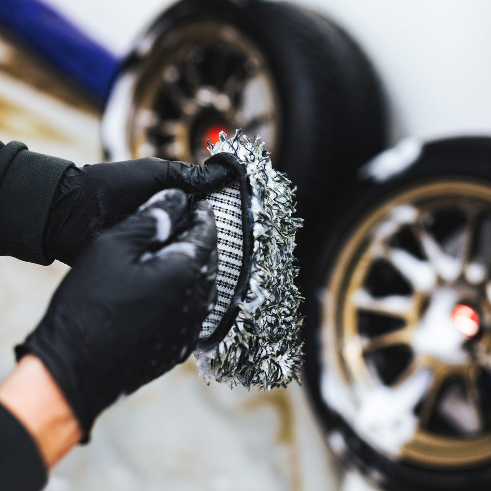 The Cyclone Ultra Wheel Mitt